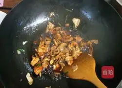 Illustration of how to make stir-fried pork with sauerkraut 5