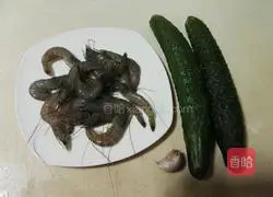 Jade Illustration of how to make shrimps 1