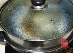 Illustration of how to make steamed grouper 10