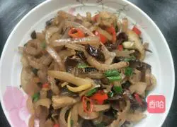 Illustration of how to make fried pork skin with fungus 6