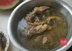 Illustration of making soy sauce bones 12