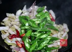 Cumin Lamb Recipe Illustration 8