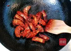 Illustration of how to make braised chicken neck that is both a snack and a meal 7