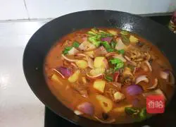 Xinjiang Large Plate Chicken Recipe Illustration 9