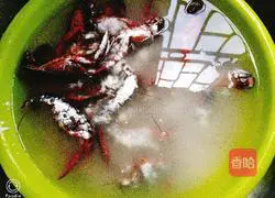 Illustration of how to make spicy crayfish 3