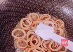 Illustration of how to stir-fry squid rings with bell pepper 5 