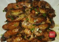 Illustration of how to fry shrimps in oil 8