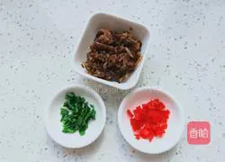 Illustration of how to make potato shreds moistened with oil 3