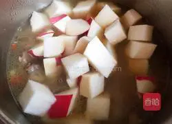 Illustration of how to make mutton chops and stewed radish 7