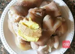 Illustration of roasted pig's trotters 4