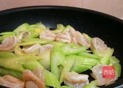 Recipe for Lily Celery Shrimp 5