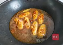 Illustration of braised chicken wings 8