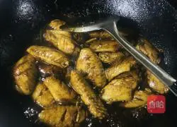 Stewed meat ~ braised chicken feet, braised Illustration of how to make chicken wings 5