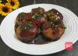 Illustration of how to make sweet and sour yam meatballs 15