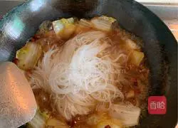 Illustration of how to make baby cabbage vermicelli 5