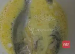 Illustration of how to make fried (grilled) small yellow croaker 3