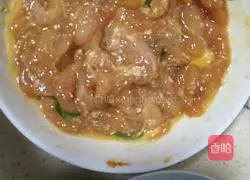 Illustration of how to make crispy chicken tenders 3