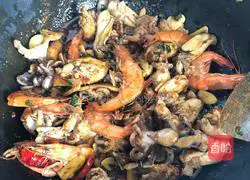 Bullfrog Seafood Spicy Hot Pot Recipe Illustration 10