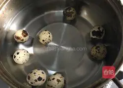 Illustration of three cups of potatoes and quail eggs 1