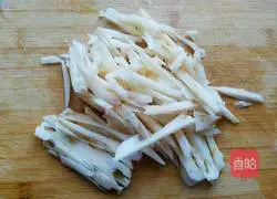 Illustration of how to make fried duck gizzards with lotus root 2