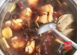 Illustration of home-style stewed pig's trotters 10