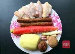 Illustration of how to make Sibao roasted chicken wings 1