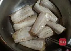 Illustration of how to make fried hairtail 1