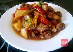 Illustration of Braised Pork and Potatoes Recipe 9