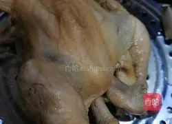 Illustration of the homemade version of smoked chicken 9