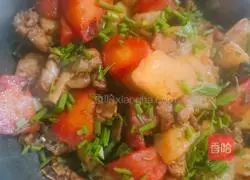 Illustration of how to cook chicken with potatoes 7