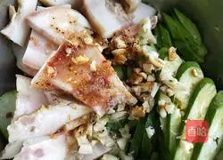 Illustration of how to make braised pork head with cucumber 2