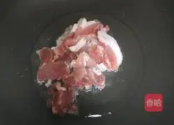 Illustration of the classic home-cooked mackerel with garlic sauce 6