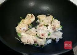 Hazel Mushroom Illustration of how to cook chicken legs 6