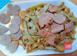 Tenderloin Stewed with Kidney Beans Illustration 6