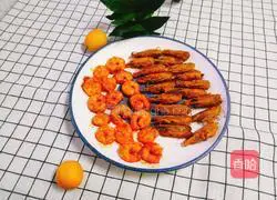 Illustration of how to eat two shrimps 14