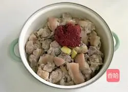 Illustration of braised pig trotters with red fermented rice 5