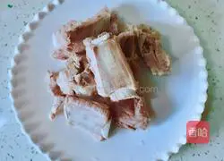 Illustration of how to make sweet and sour pork ribs 3