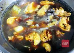 Illustration of how to make chicken stewed with mushrooms 9