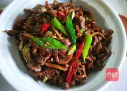 Illustration of how to make dry pot chicken gizzards 6