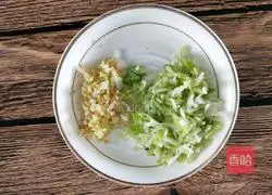 Illustration of how to make flowers bloom and prosper 4