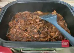 Illustration of how to make beer duck 8