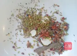 Illustration of Braised Chicken Nuggets (Northwestern Style) 2