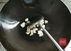 Spicy and Sour Hands Illustration of how to tear cabbage 5