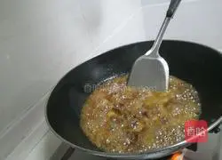 Illustration of making sweet and sour pork ribs 9