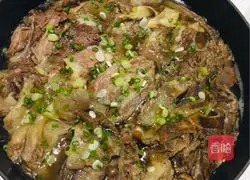 Illustration of how to make fragrant beef brisket in clear soup 9