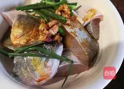 Illustration of how to make pot-baked seabass 4