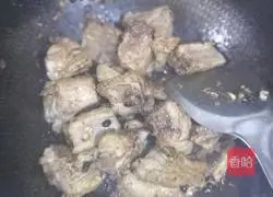 Illustration of how to make millet steamed pork ribs 7