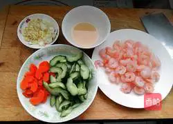Illustration of how to make stir-fried shrimps 5