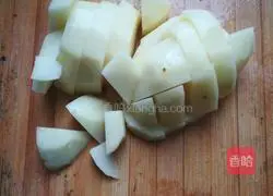 Illustration of braised pork and potatoes 5