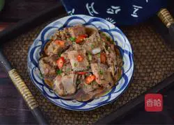 Illustration of how to make steamed pork ribs with black bean sauce 7